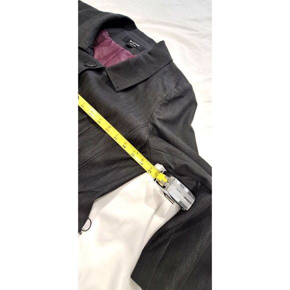 Larry Levine Ladies Gray Suit Jacket & Pant Size 12 - Picture 9 of 15